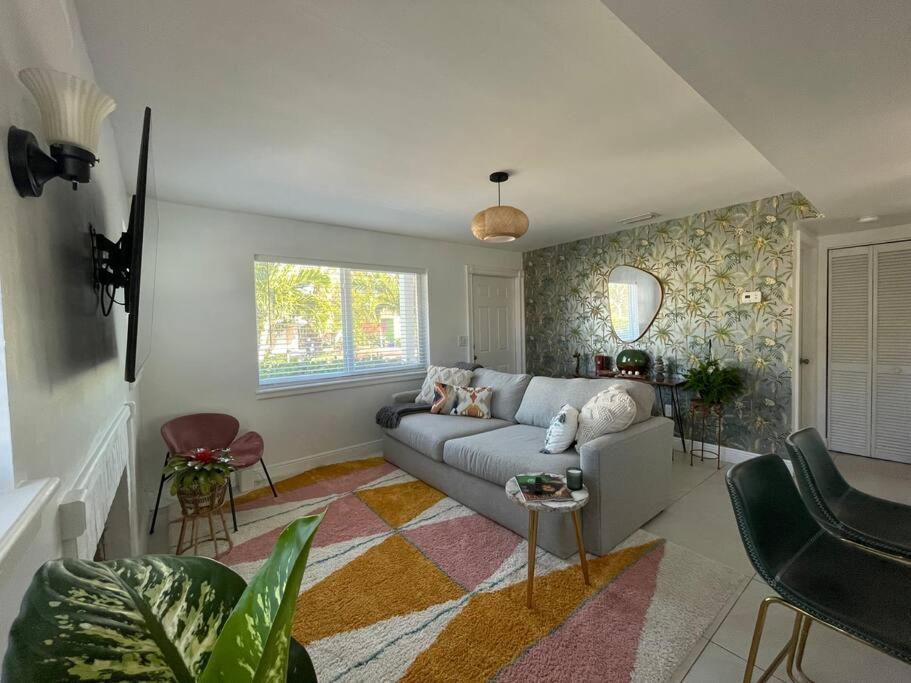Jungle Cottage With Luxury Pool, Hot Tub And More! Lake Worth Beach Bagian luar foto